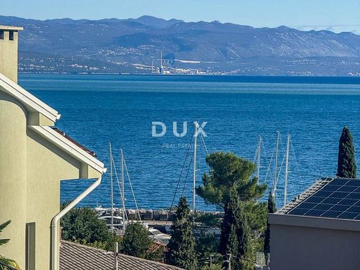 Piso / Apartamento en Opatija, Grad Opatija