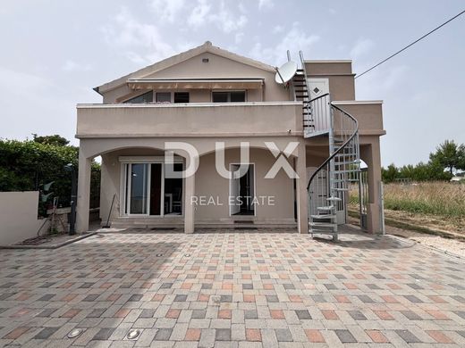 Casa de lujo en Privlaka, Zadar