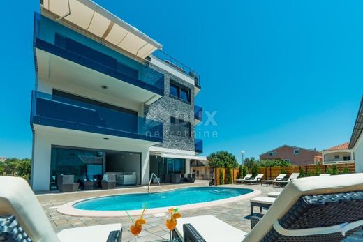 Luxury home in Vir, Zadar