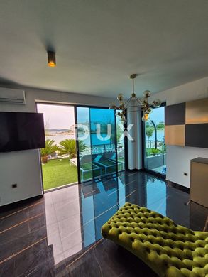 Apartment / Etagenwohnung in Sukošan, Zadar