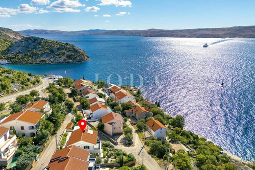 Luxury home in Senj, Lika-Senj