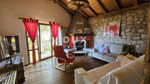 Πολυτελή κατοικία σε Mošćenička Draga, Primorsko-Goranska