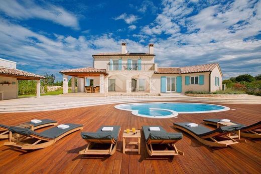 Luxe woning in Bale, Bale-Valle
