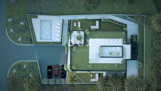 Apartment / Etagenwohnung in Opatija, Grad Opatija