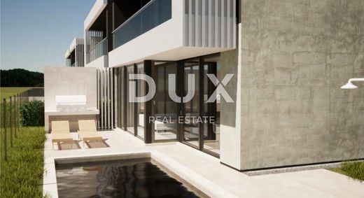 Luksusowy dom w Umag, Grad Umag