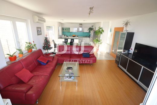 Apartment in Lovran, Primorsko-Goranska