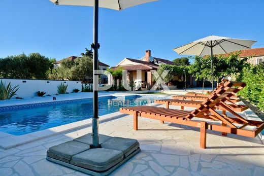 Sukošan, Zadarの高級住宅