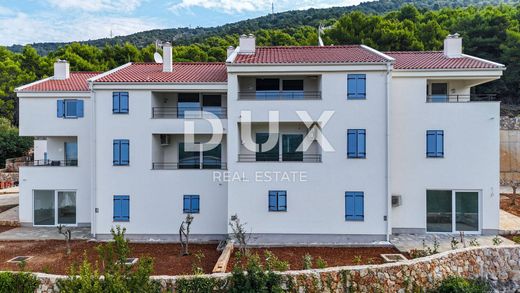 Apartment in Cres, Primorsko-Goranska