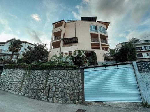 Apartment in Opatija, Grad Opatija