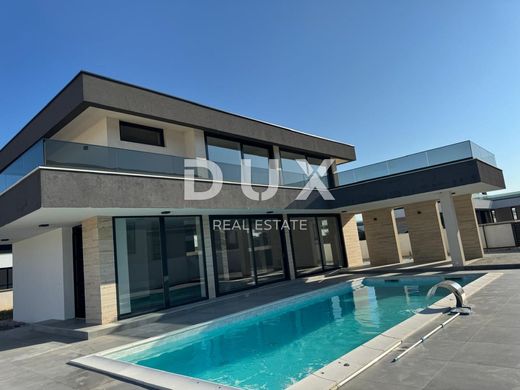 ‏בתי יוקרה ב  Zemunik Donji, Zadar