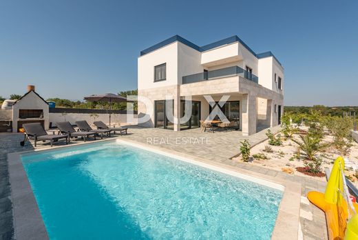 Casa de luxo - Nin, Zadar