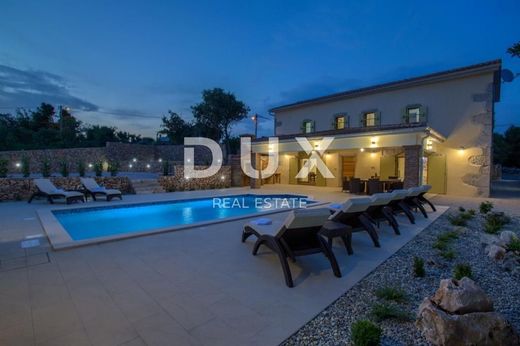 Casa de lujo en Vrbnik, Primorje - Gorski Kotar