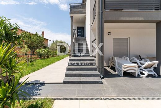 Casa de luxo - Pula, Grad Pula