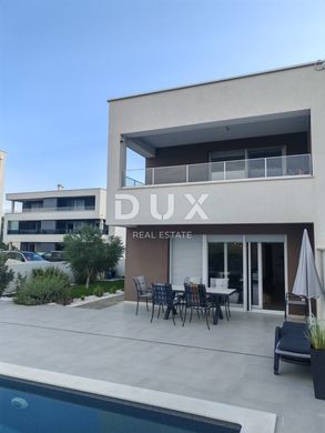 Элитный дом, Нин, Zadar