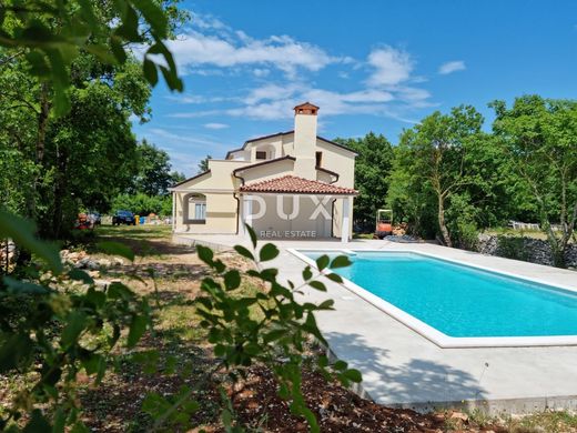 Luxury home in Sveti Petar u Šumi, Istria