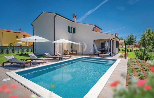 Casa de luxo - Labin, Grad Labin