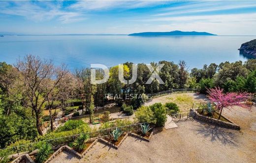 Πολυτελή κατοικία σε Mošćenička Draga, Primorsko-Goranska