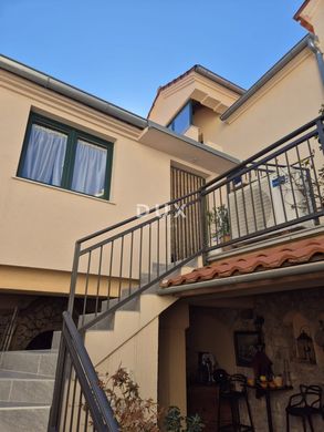 Luxe woning in Tisno, Sibenik-Knin