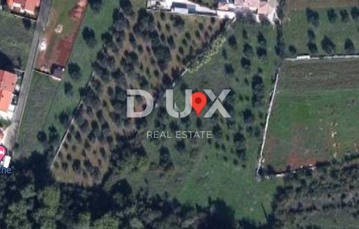 Terreno a Vodnjan, Grad Vodnjan