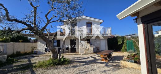 Πολυτελή κατοικία σε Ούμαγκ, Grad Umag