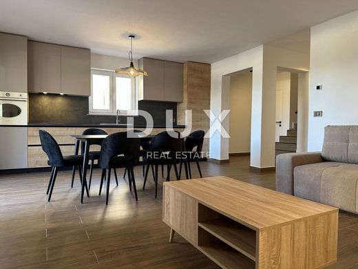 Apartamento - Umag, Grad Umag