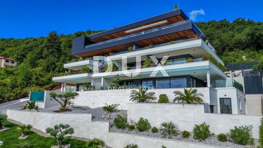 Piso / Apartamento en Opatija, Grad Opatija