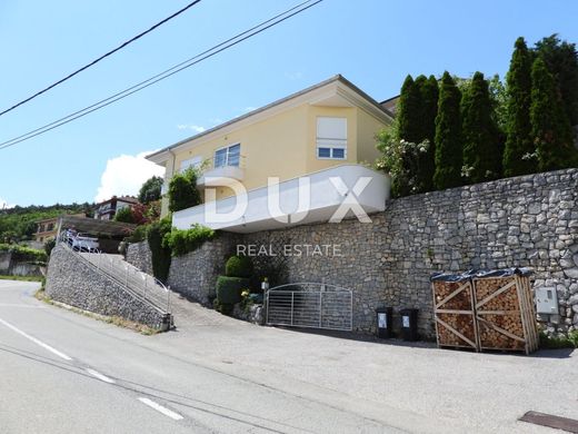 Luxury home in Matulji, Primorsko-Goranska