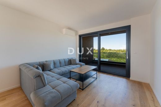 Διαμέρισμα σε Pula, Grad Pula