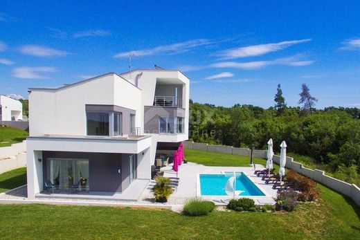 Luxury home in Marčana, Istria