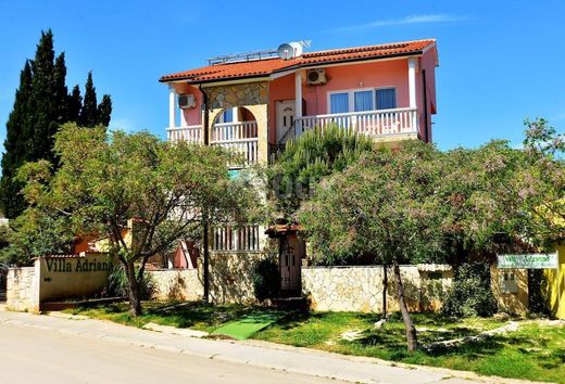 Maison de luxe à Medulin, Istria