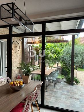 Luksusowy dom w Šibenik, Grad Šibenik