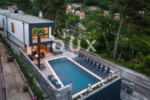 Luxe woning in Mošćenička Draga, Primorsko-Goranska