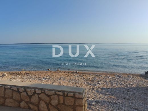 Apartment in Kolan, Zadar