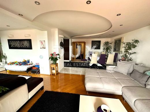 ﺷﻘﺔ ﻓﻲ Crikvenica, Grad Crikvenica