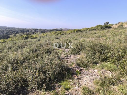 Land in Medulin, Istria