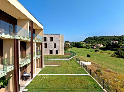 Apartment / Etagenwohnung in Labin, Grad Labin