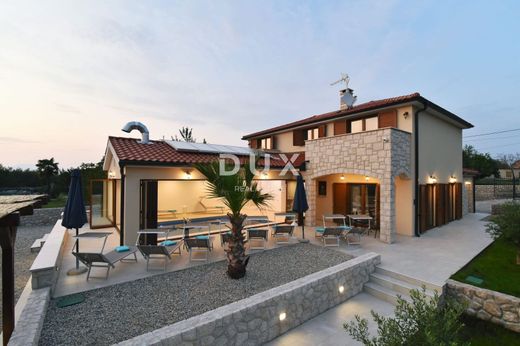 Luxury home in Krk, Grad Krk