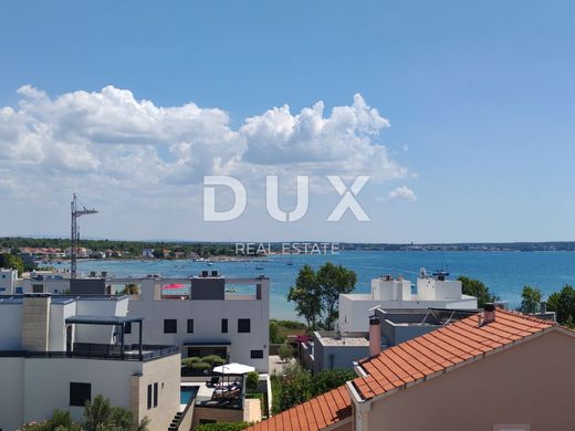 Piso / Apartamento en Privlaka, Zadar