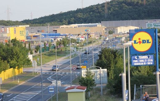 Grundstück in Bakar, Primorsko-Goranska