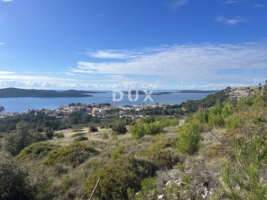 Land in Šibenik, Grad Šibenik