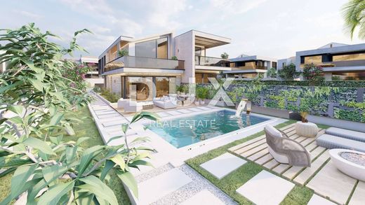 Casa de lujo en Umag, Grad Umag