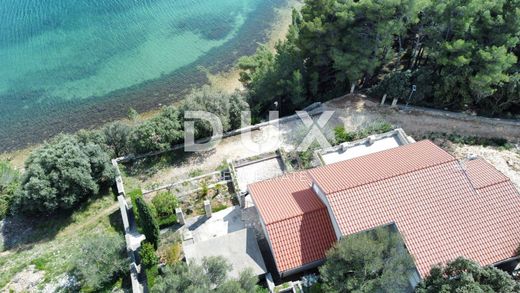 Maison de luxe à Posedarje, Zadar