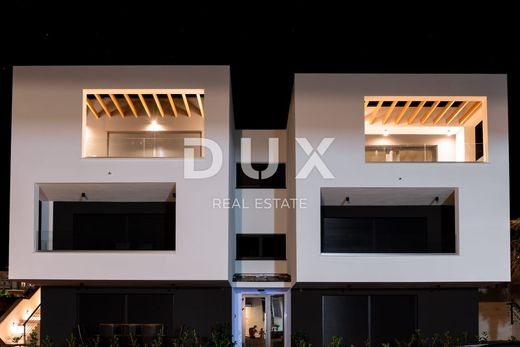 ﺷﻘﺔ ﻓﻲ Krk, Grad Krk