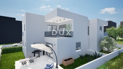 ﺷﻘﺔ ﻓﻲ Vodice, Sibenik-Knin