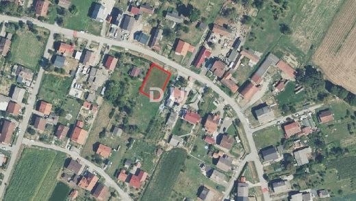 Teren w Rugvica, Općina Rugvica