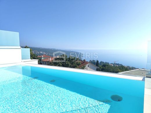 ‏בתי יוקרה ב  Opatija, Grad Opatija