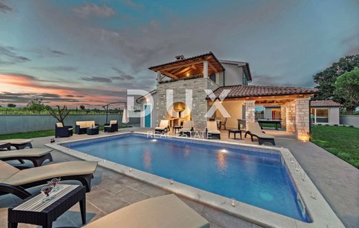 Luxus-Haus in Marčana, Istria