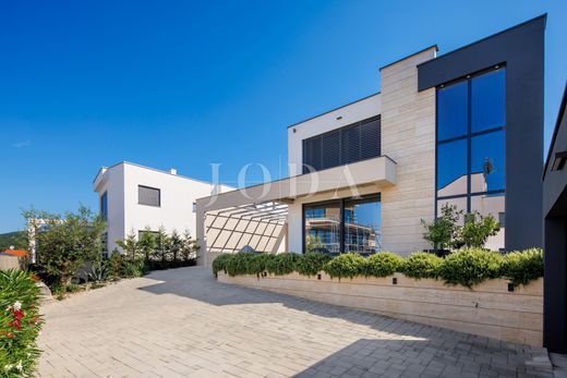 Luxus-Haus in Crikvenica, Grad Crikvenica