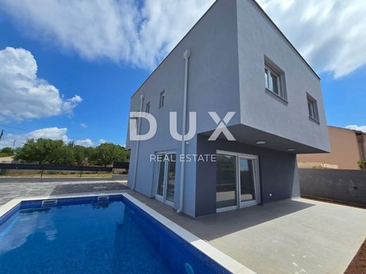 ‏בתי יוקרה ב  Vir, Zadar