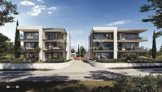 Apartment / Etagenwohnung in Umag, Grad Umag